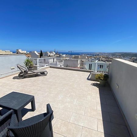Sunshine Apartments Mellieha - Modern Two Bedroom Penthouse With Terrace Ngoại thất bức ảnh